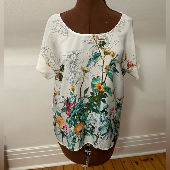 Forever 21 Floral Blouse - Picture 5 of 7